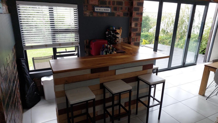 3 Bedroom Property for Sale in Tafelzicht Western Cape